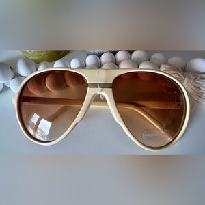 Women’s Sunglasses NWOT